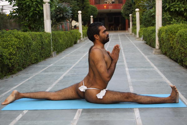 Hanumanasana – Postura del Mono