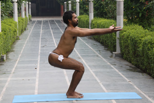 Utkatasana II – Stuhl